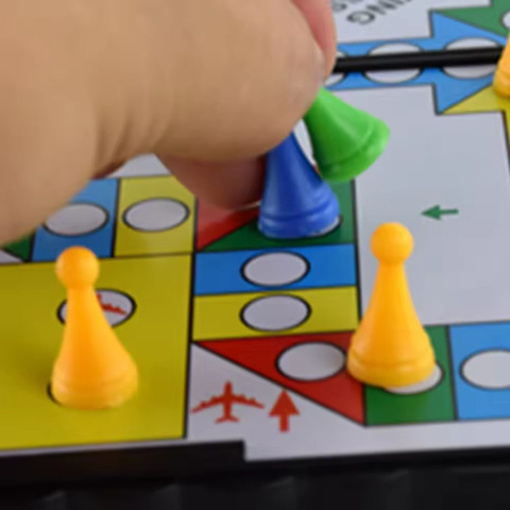 Katlanabilir manyetik uçan sat - Board Game Ludo incelemesi ve fiyatı